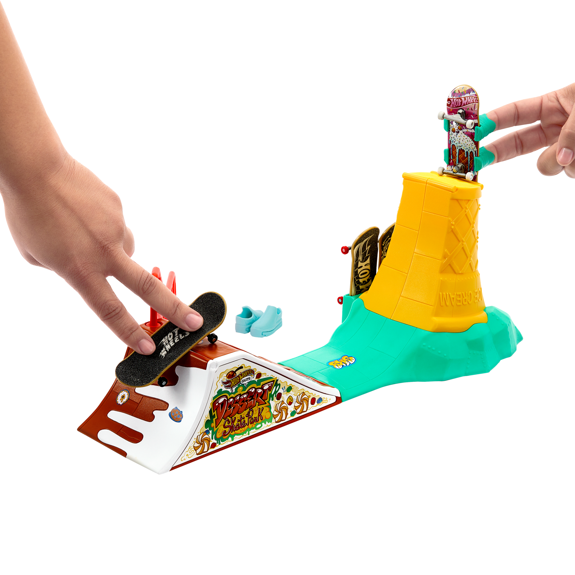 Hot Wheels Skate Planchodrome desserts, Planche Exclusive + Chauss.