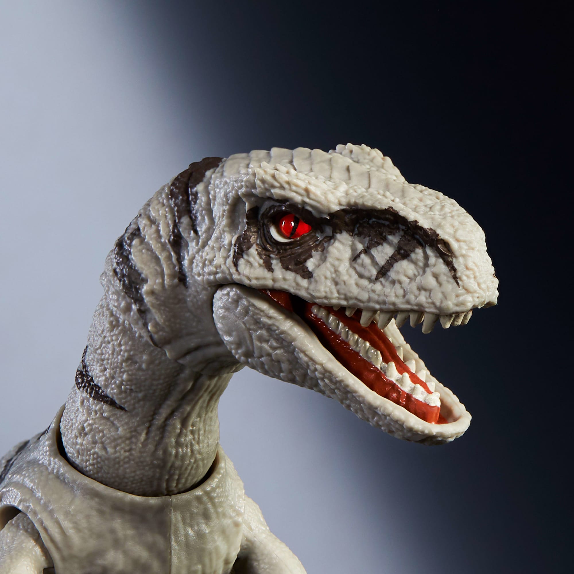 Jurassic World Hammond Collection Figura de Acción Atrociraptor Ghost