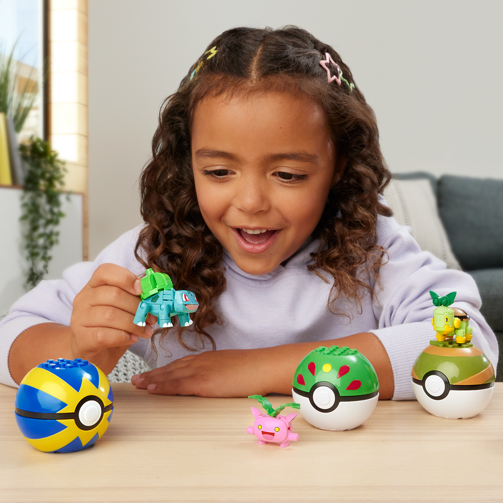 MEGA Pokémon Grass-Type Trainer Team Building Toy Kit, 4 Action Figures (118 Pieces) For Kids