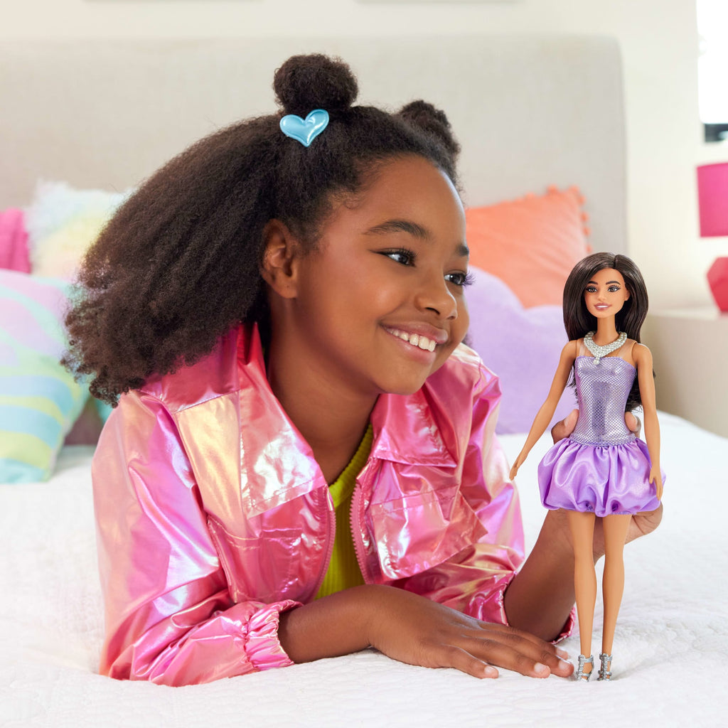 Barbie Fashionista Boneca Vestido Roxo e Colar