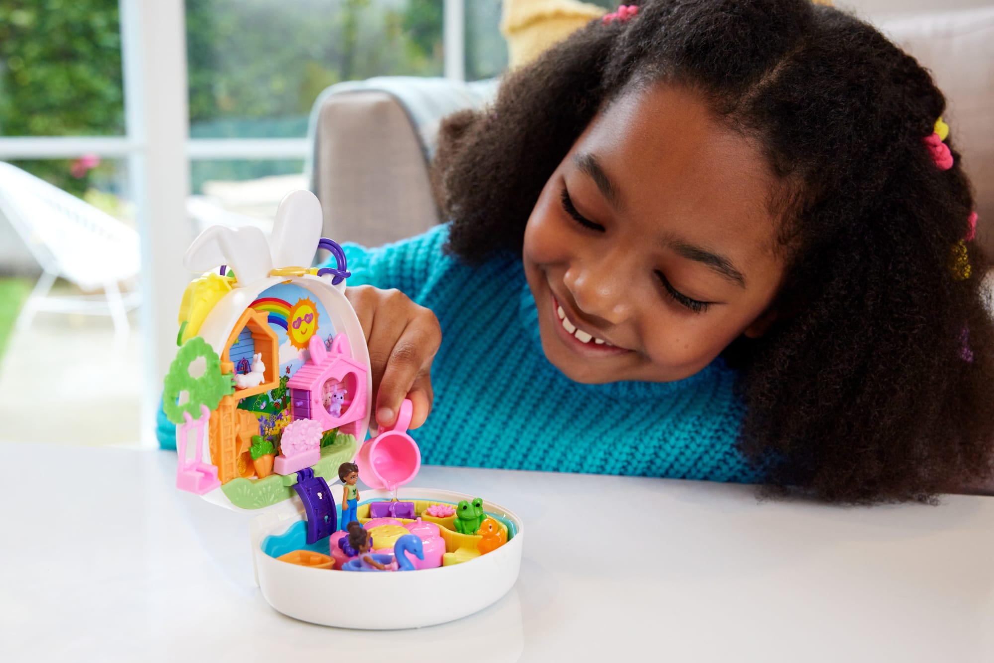 Polly Pocket Dolls Flower Garden Bunny Compact Playset