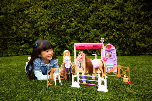 Barbie Detetive A Grande Corrida de Cavalos Conjunto de Brinquedo Estábulo dos Sonhos